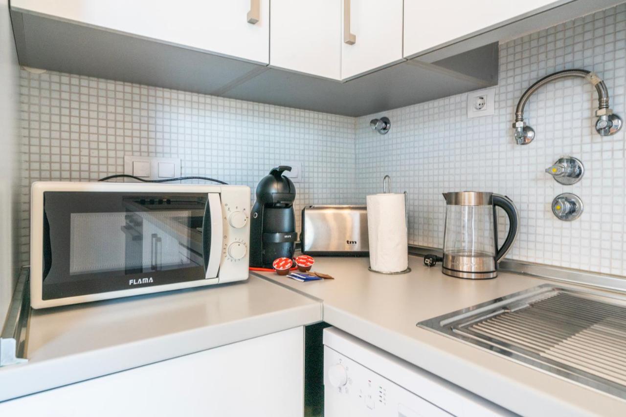 Modern Flat By Lagos Marina And Old Town لاغوس المظهر الخارجي الصورة